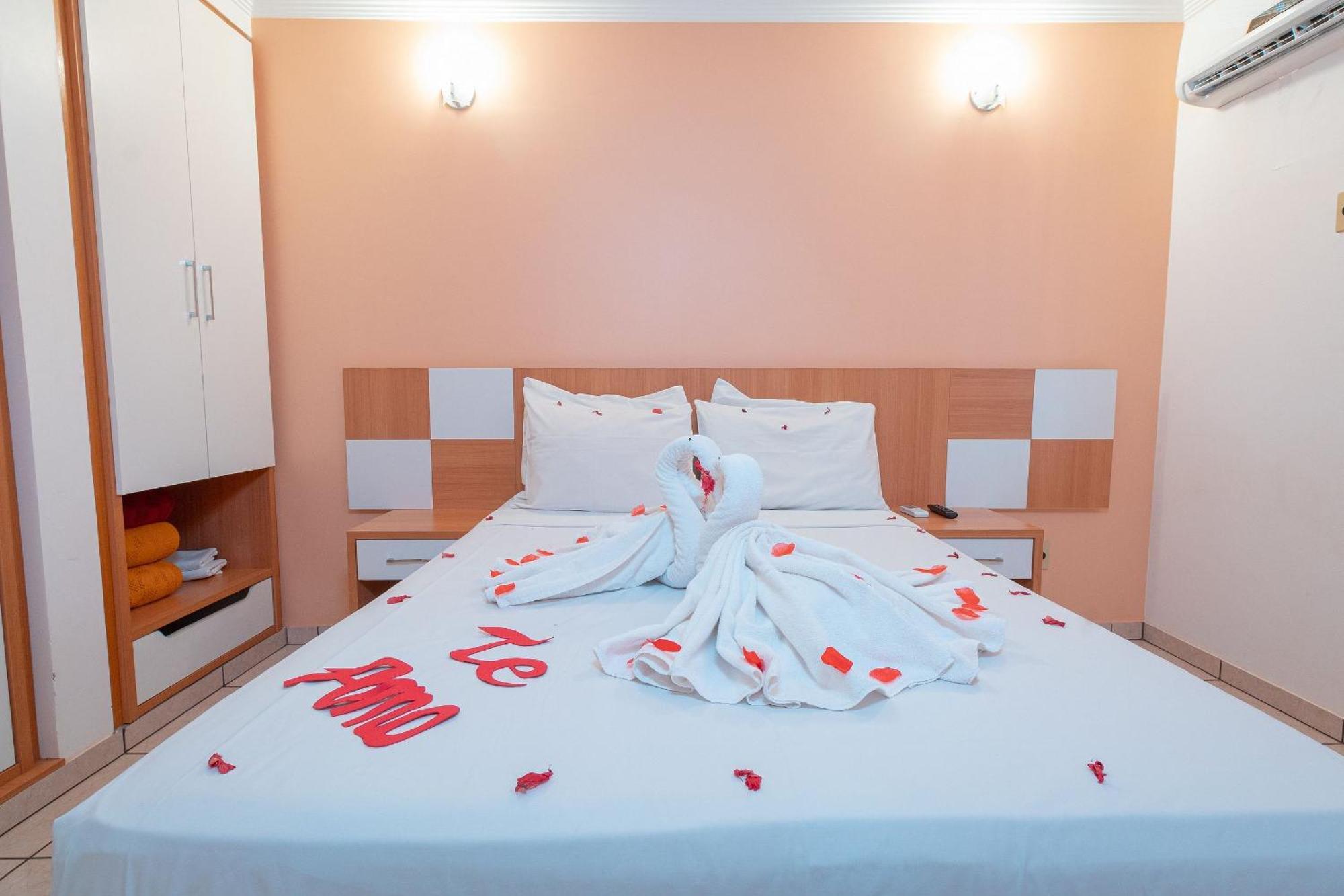 Diroma Fiori Apartment กัลดัสโนวัส ภายนอก รูปภาพ